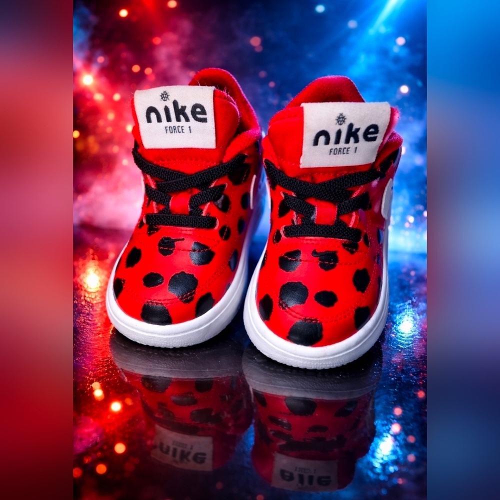 Nike Kids' Red & Black Spot Force 1 Sneakers